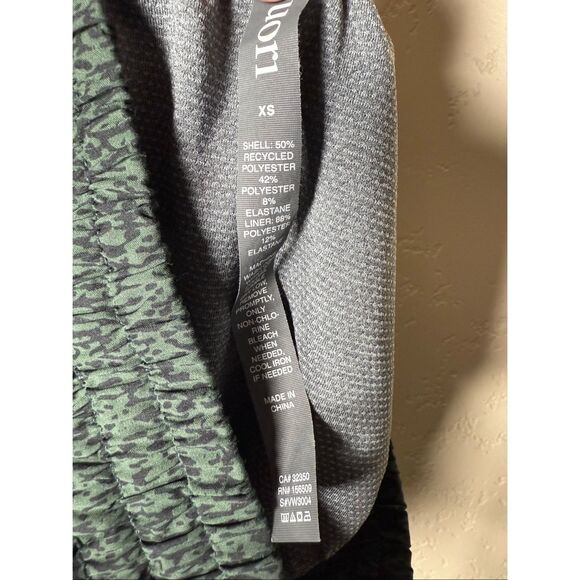 Vuori Clementine 4" Short - Picture 6 of 6